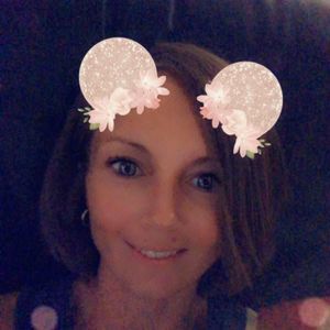 Meet your Posher, Sandy